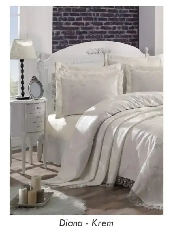 Diva Jacquard Bedspread, 240×260