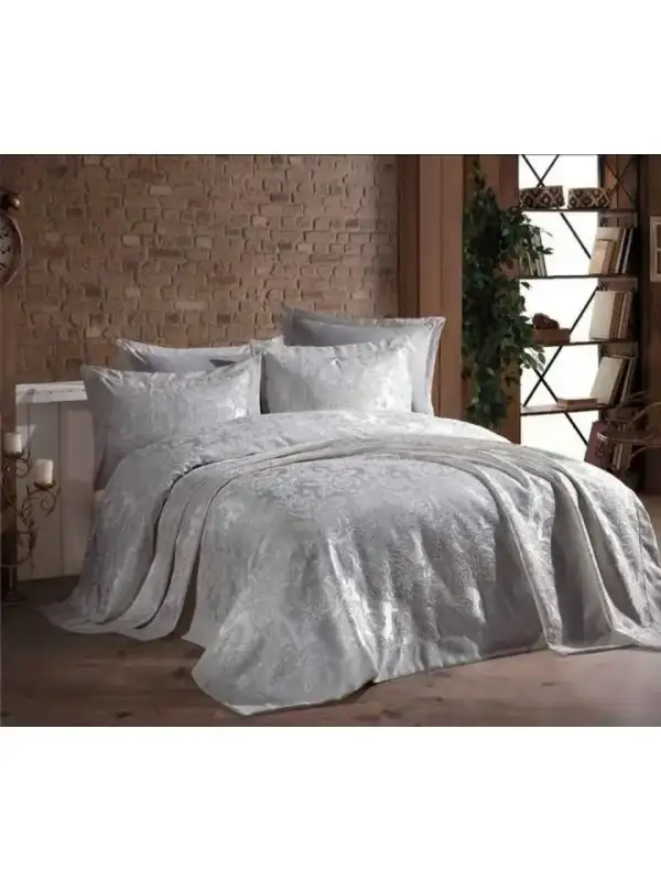 Gul Jacquard Bedspread, 240×260
